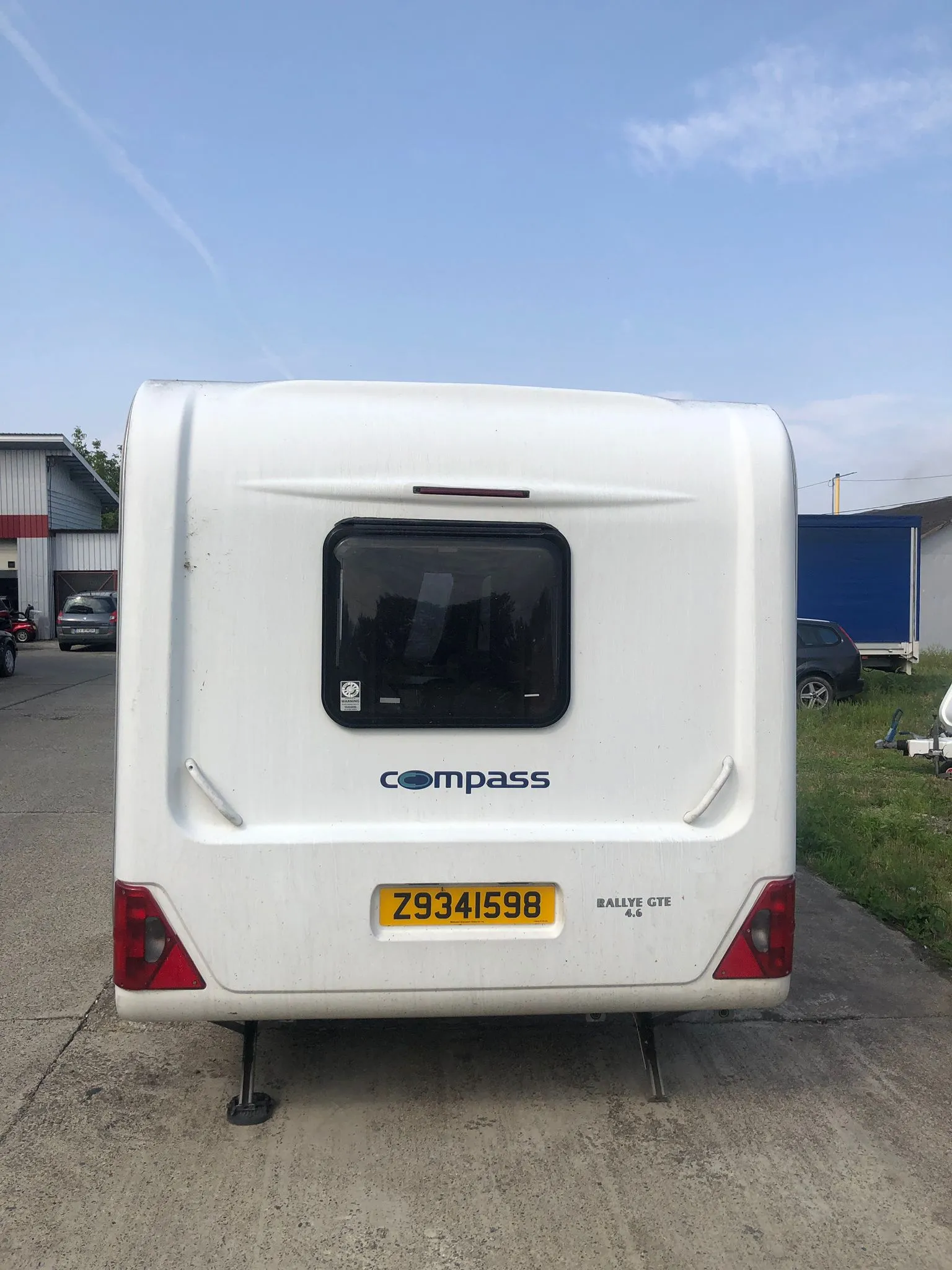 Caravană de vânzare #6